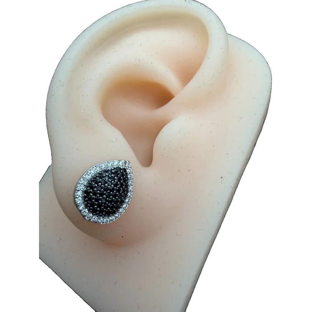 Midnight Pear 925 Silver Lab Created Black Diamond 2.29 Grams Butterfly Closure